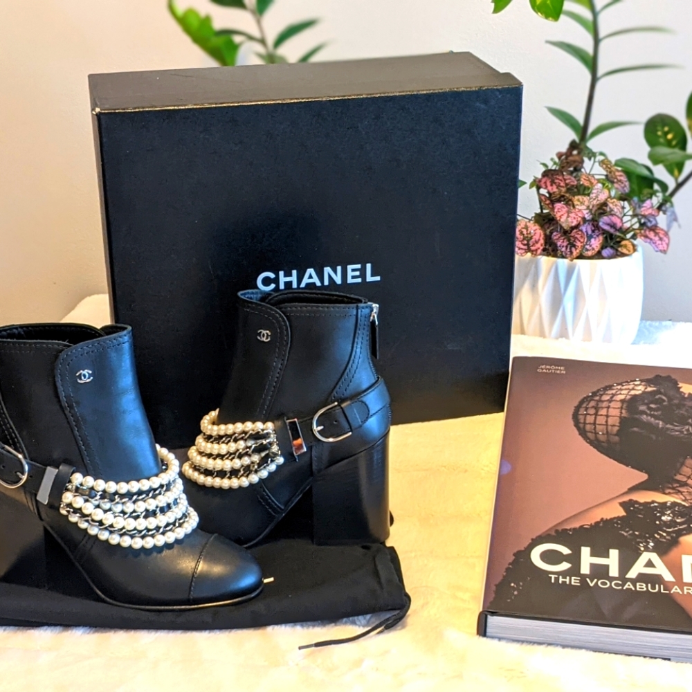 Chanel black chain and pearls boots